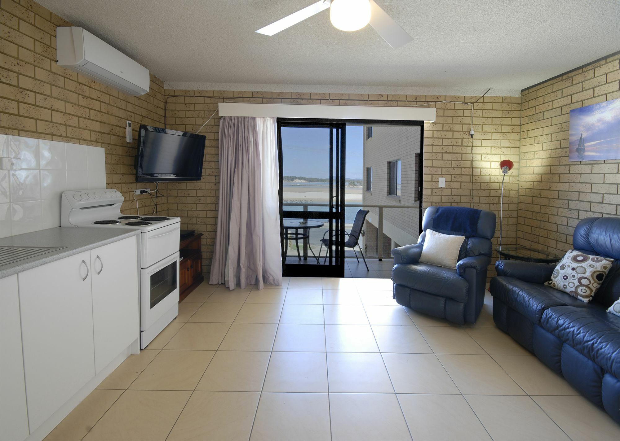 Marcel Towers Holiday Apartments นัมบัคคาเฮดส์ ภายนอก รูปภาพ
